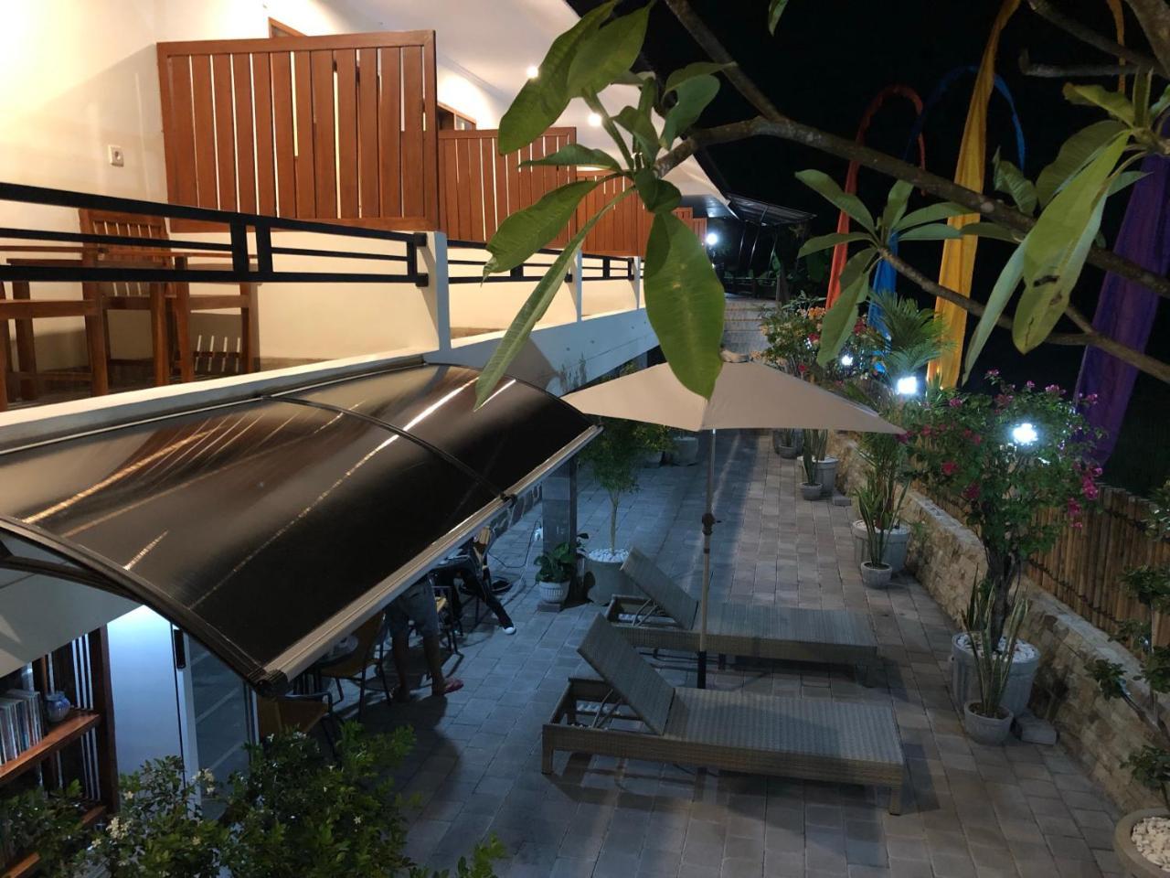 DeRose Guest House Canggu Buitenkant foto