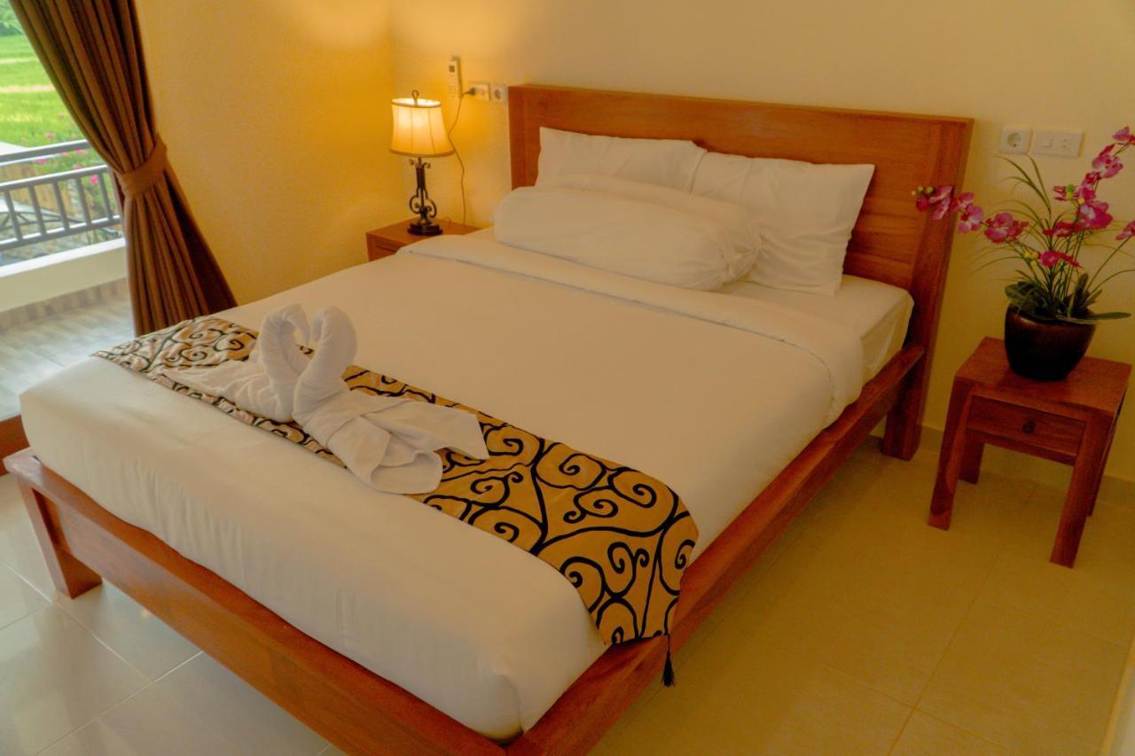 DeRose Guest House Canggu Buitenkant foto